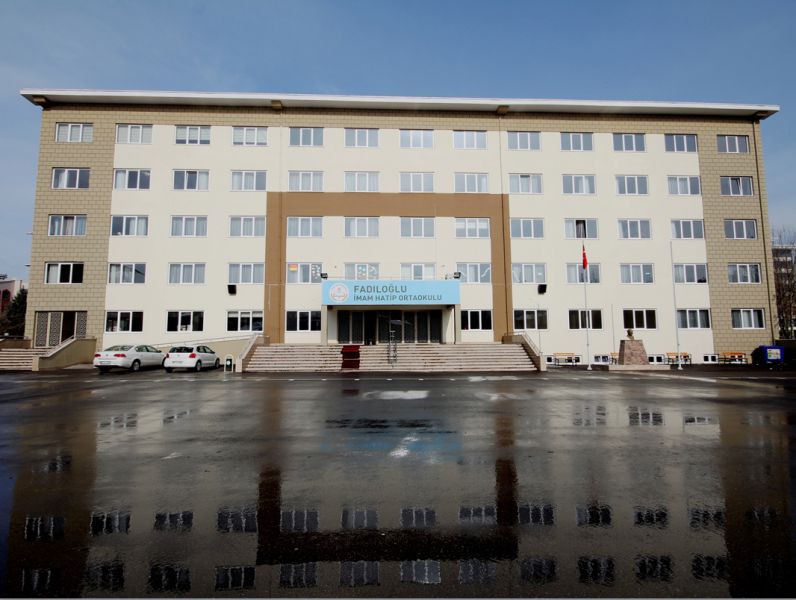 Fadiloğlu İmam Hatip Ortaokulu 