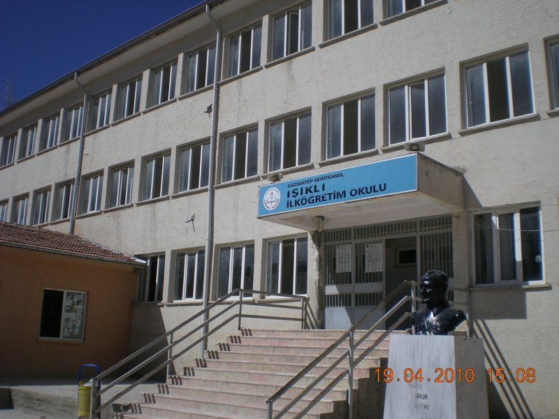 Işıklı İlkokulu 