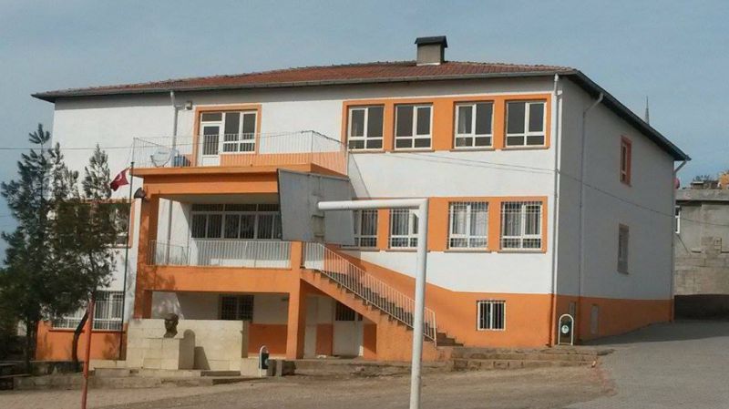 Atalar İlkokulu 