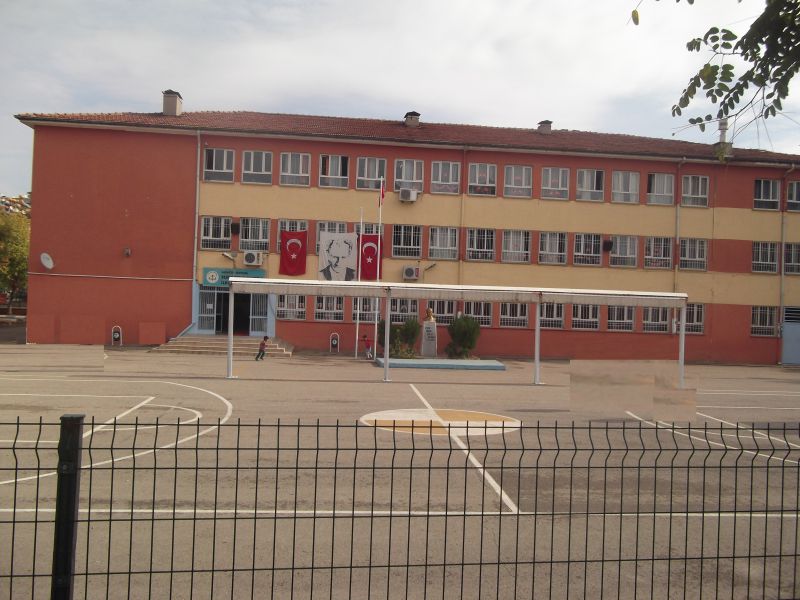 Behiye Reşat Kaleoğlu İlkokulu 