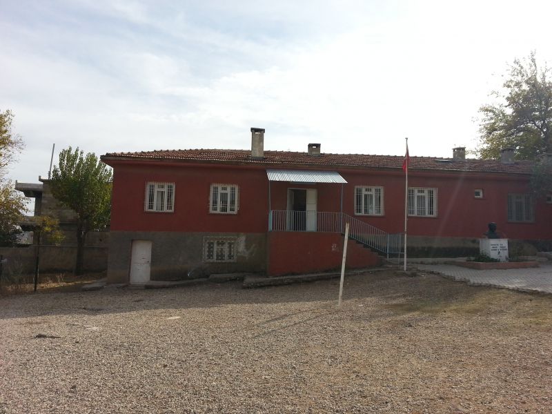 Uğurca İlkokulu 