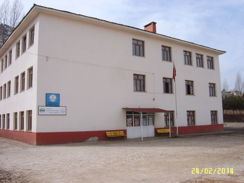 Kanuni İlkokulu 