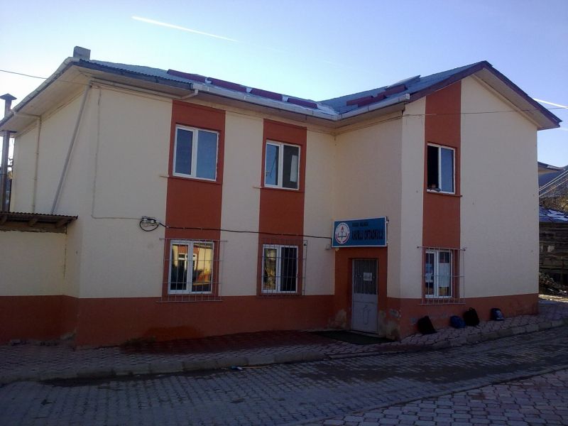 Ahurlu Ortaokulu 