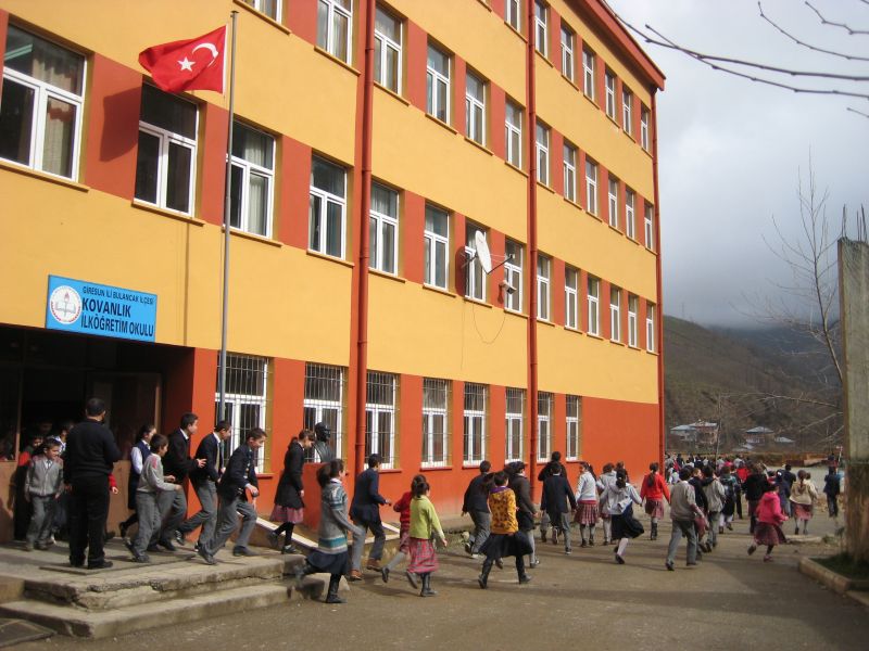 Kovanlık Ortaokulu 