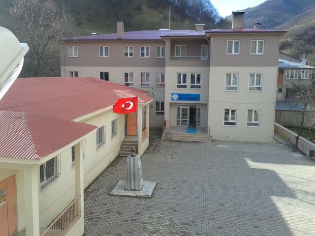 Kızıltaş Ortaokulu 