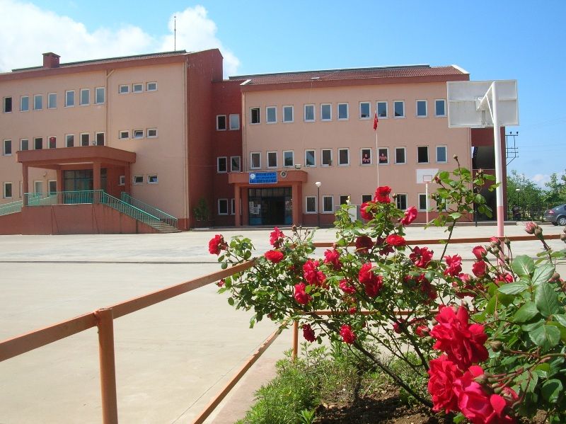 Şehit Şahin Abanoz Ortaokulu 
