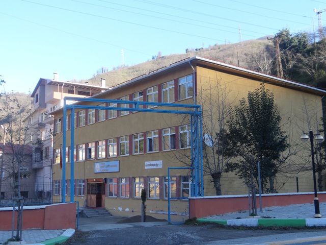 Şehit Zafer Konak İlkokulu 