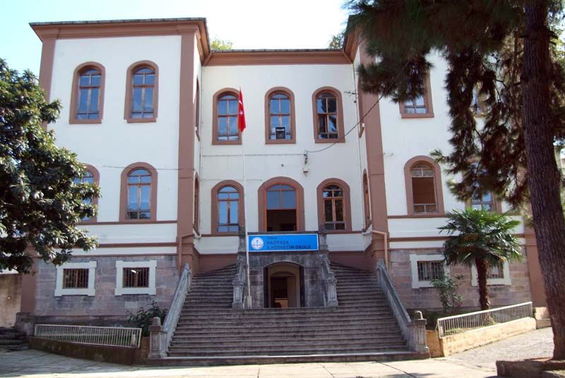 Gazipaşa İlkokulu 