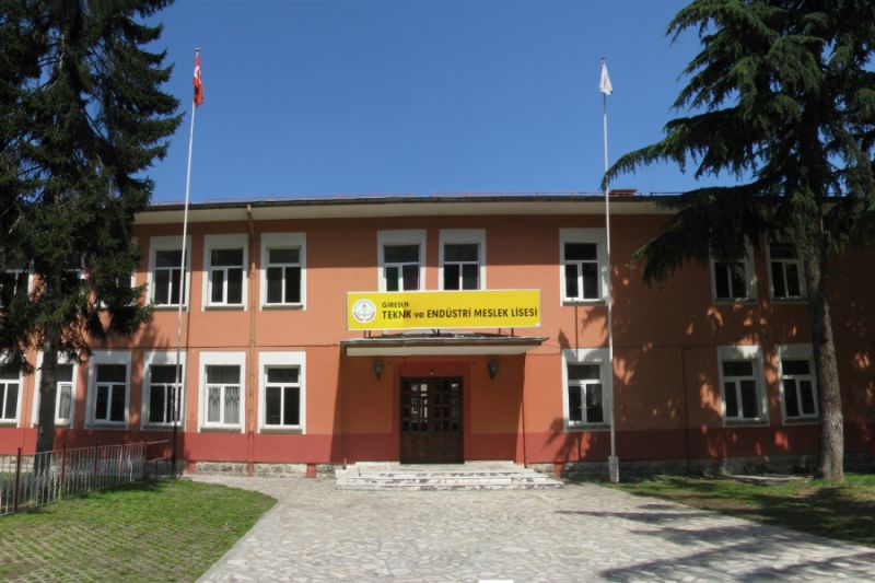 Giresun Mesleki Ve Teknik Anadolu Lisesi 