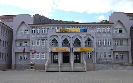 Şebinkarahisar Türk Telekom Kız Teknik Ve Meslek Lisesi 