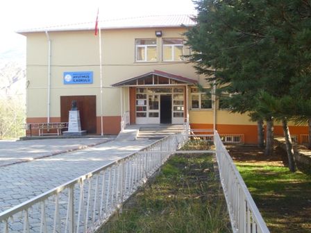 Avutmuş İlkokulu 