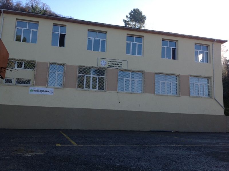 Tirebolu Halide Edip Adıvar Mesleki Ve Teknik Anadolu Lisesi 