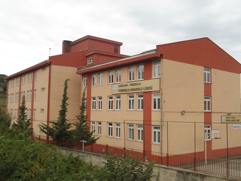 Tirebolu Anadolu Lisesi 