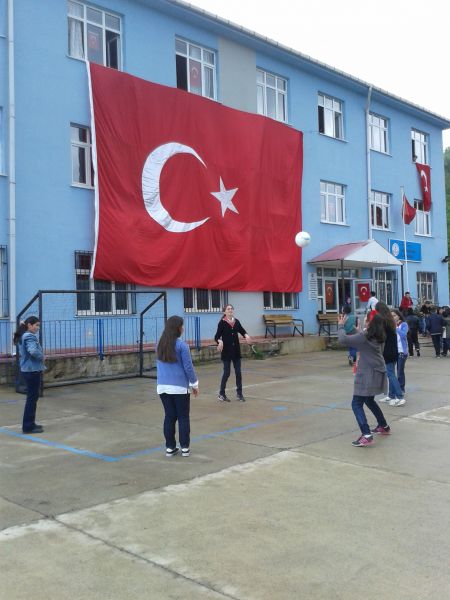 Kovanpınar Ortaokulu 
