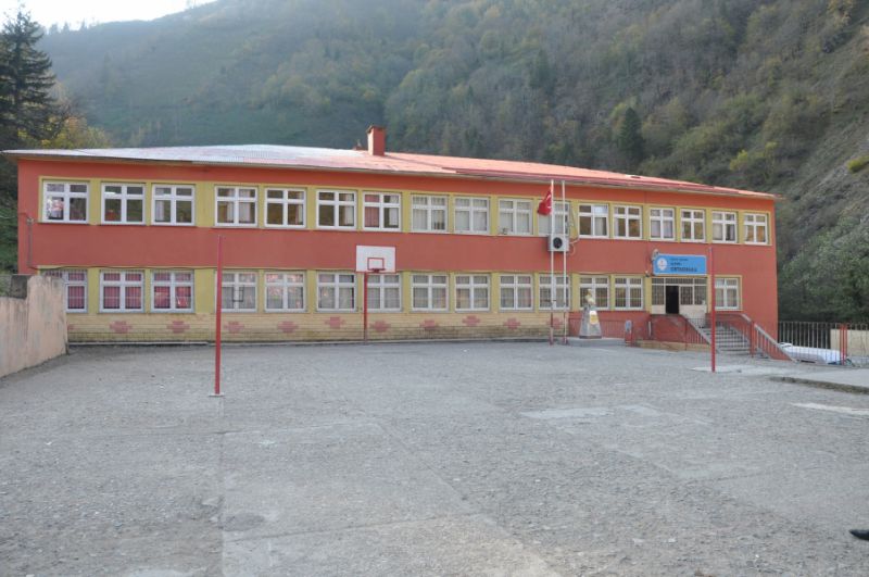 Üçtepe Ortaokulu 