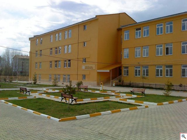 Kelkit Yaşar Ve İrfani Doğan Mesleki Ve Teknik Anadolu Lisesi 