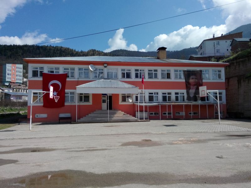 Kürtün İmam Hatip Ortaokulu 