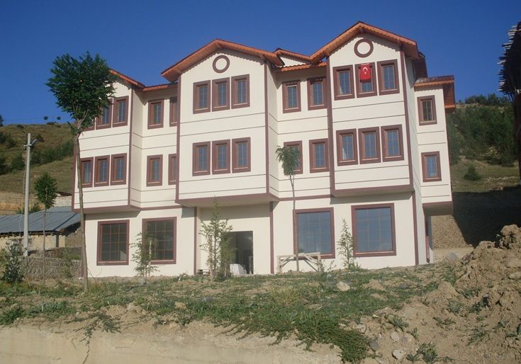 Beşbinaz Şeker Öğretmenevi Ve Akşam Sanat Okulu 