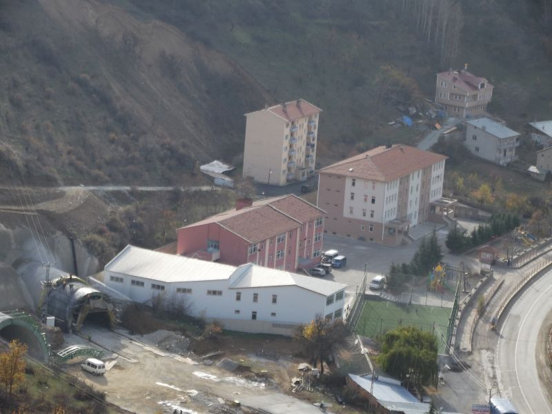 Torul Mehmet Akif Ersoy İlkokulu 