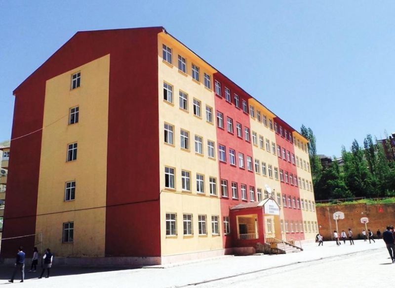 Cumhuriyet Anadolu Lisesi 