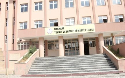 Atatürk Mesleki Ve Teknik Anadolu Lisesi 
