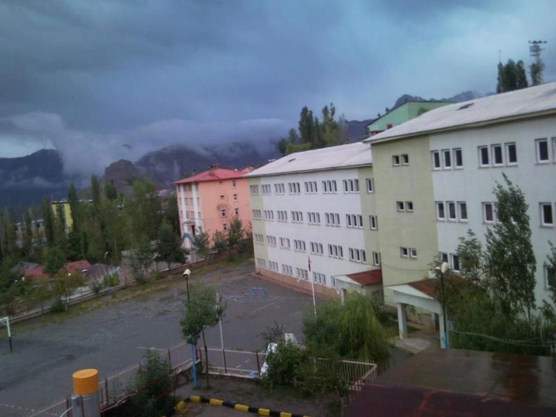 Hakkari Anadolu Lisesi 