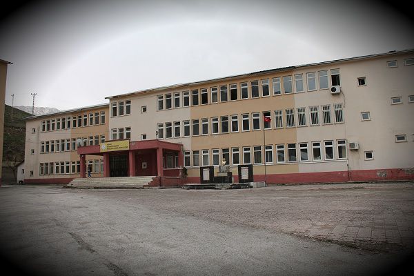 Fatma Aliye Hanim Kiz Teknik Ve Meslek Lisesi 