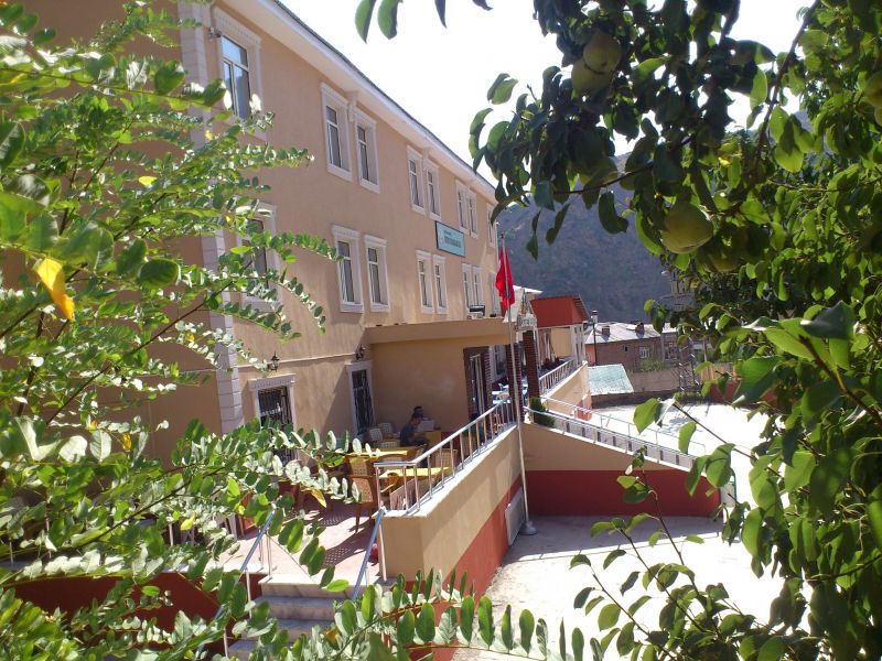 Öğretmen Evi Ve Akşam Sanat Okulu 