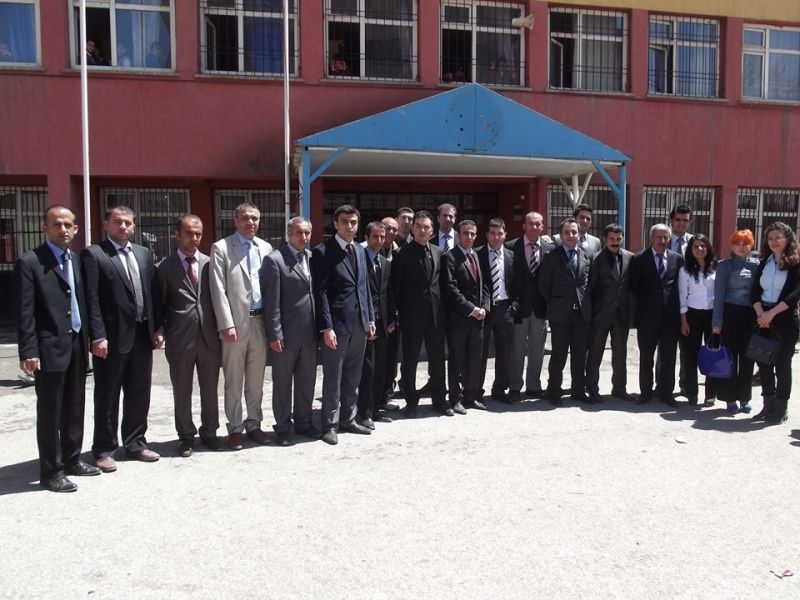 Cumhuriyet İlkokulu 