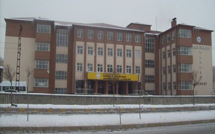 İsmet Alkan Anadolu Lisesi 