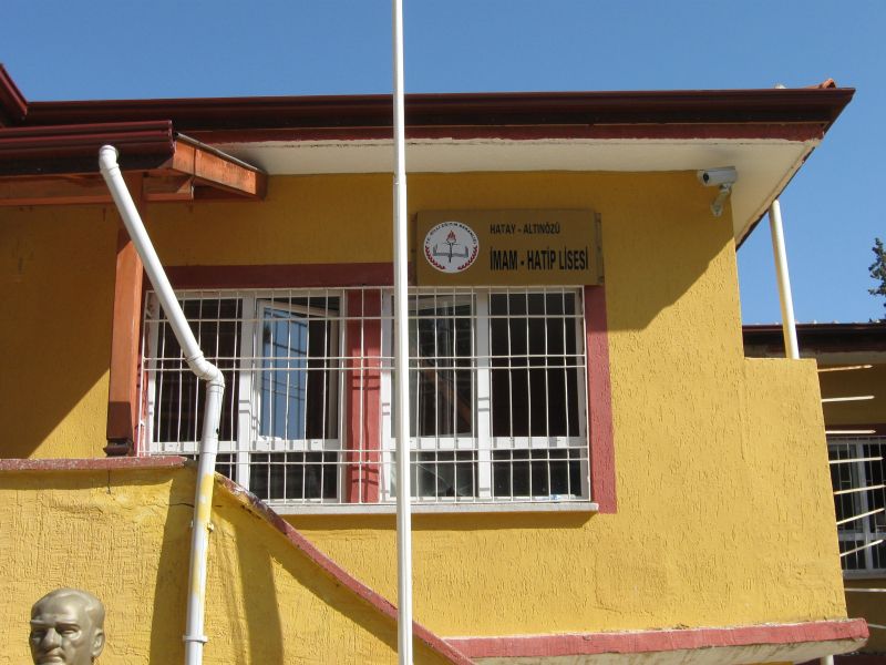 Altınözü Anadolu İmam Hatip Lisesi 