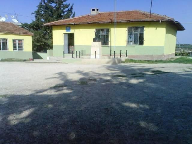 Türkmenmezrası İlkokulu 