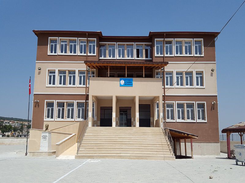 Kıyıgören Ortaokulu 