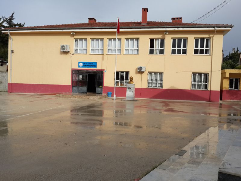 Cumhuriyet Ortaokulu 