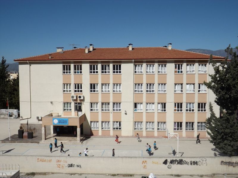Abdi İpekçi Ortaokulu 