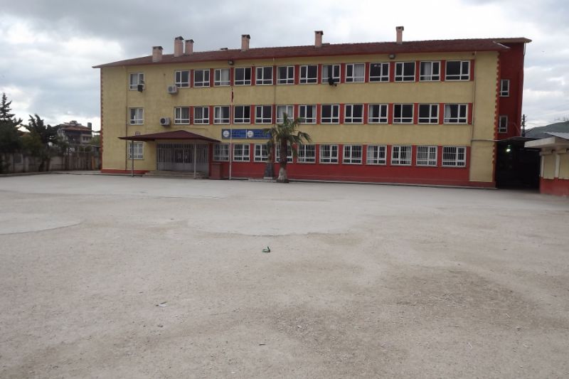 Mansurlu İlkokulu 