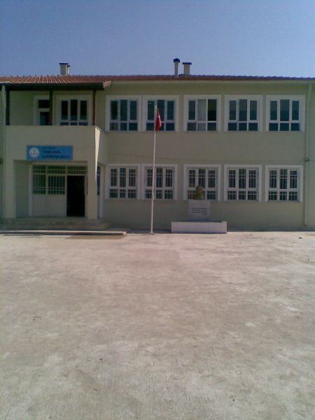 Yeşilova İlkokulu 