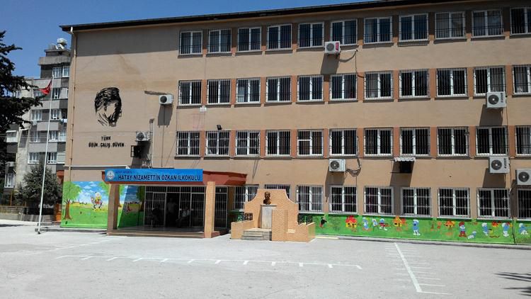Hatay Nizamettin Özkan İlkokulu 