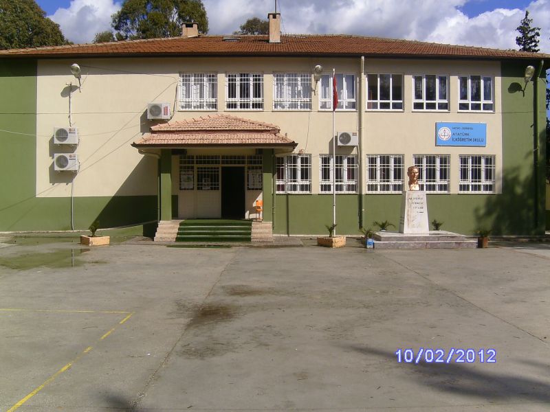 Serinyol Atatürk İlkokulu 