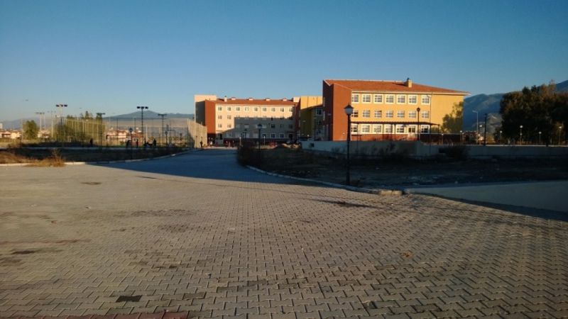 Uluçınar Mesleki Ve Teknik Anadolu Lisesi 
