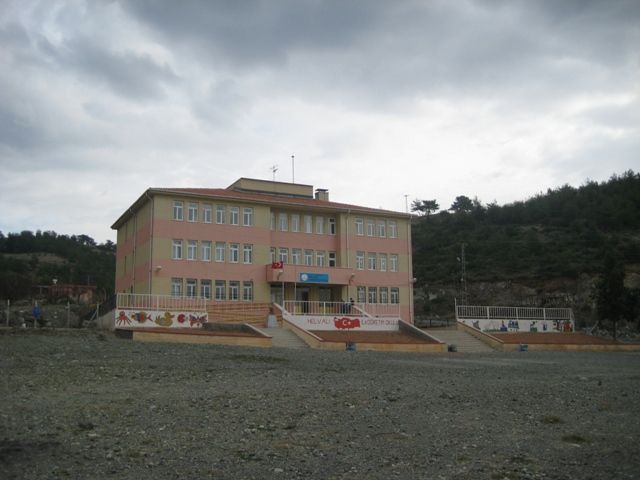 Helvalı İlkokulu 