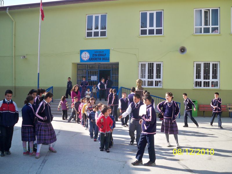 Ziya Gökalp İlkokulu 
