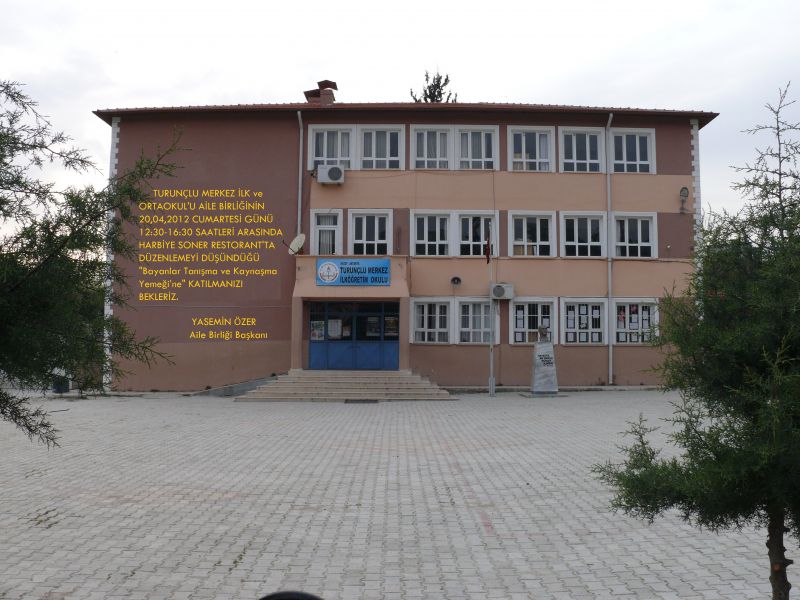Turunçlu İlkokulu 