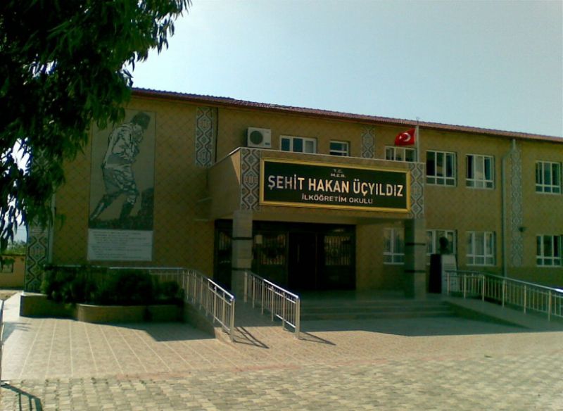 Turunçlu Şehit Hakan Üçyıldız İlkokulu 