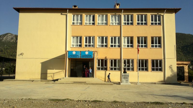 Aknehir İlkokulu 