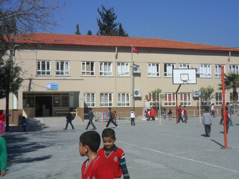 Karakese İlkokulu 