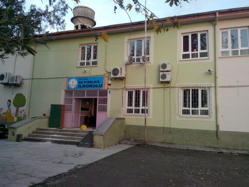 Altınçağ Hürriyet Ortaokulu 