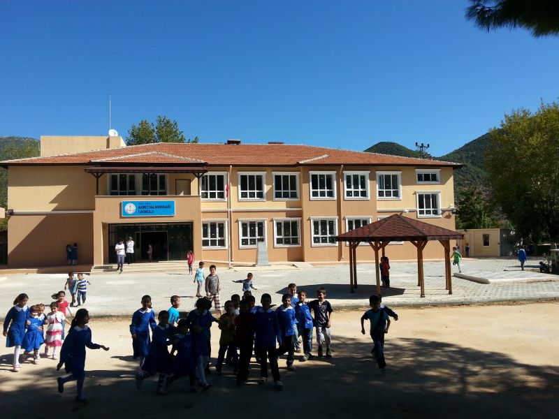 Akbez Salmanuşaği İlkokulu 