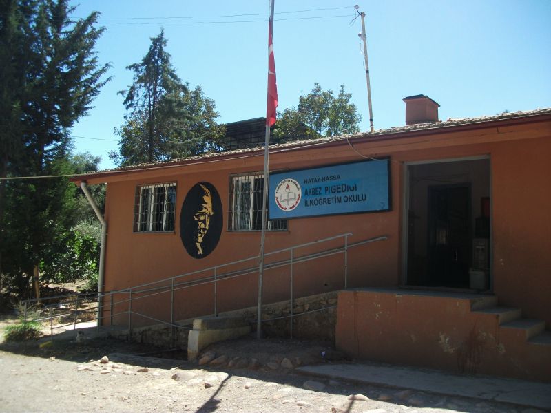 Akbez Pinarbaşi İlkokulu 