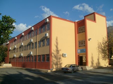 Yunus Emre İlkokulu 